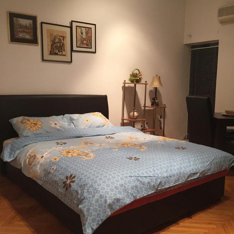 Apartment The Royal Pg Podgorica Bagian luar foto